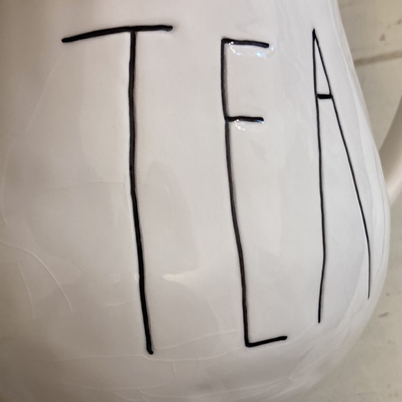 Rae Dunn teapot by  exclusive magenta with M stamp - Picture 8 of 10